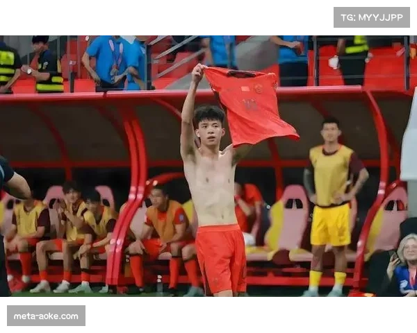 年轻球员控场能力成长曲线 邓捷夫王钰栋展现技术潜力